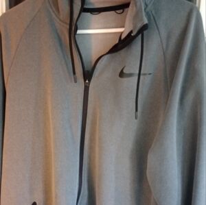 Nike Gray/Black Hoodie with Pockets